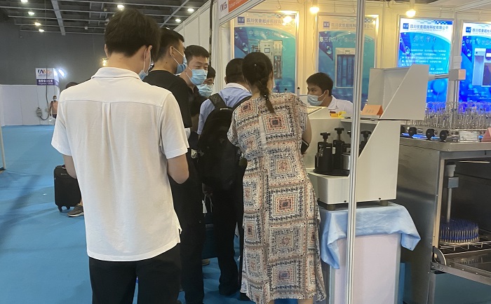 与会人员参观小优视频在线观看黄色网站小优视频